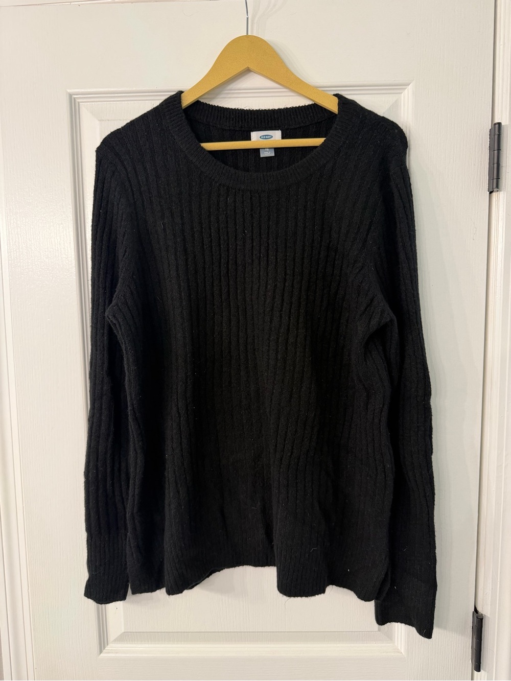 Old Navy Black Ribbed Crewneck Sweater